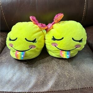 Justice Y4/5 Yellow Emoji Plush Slippers
